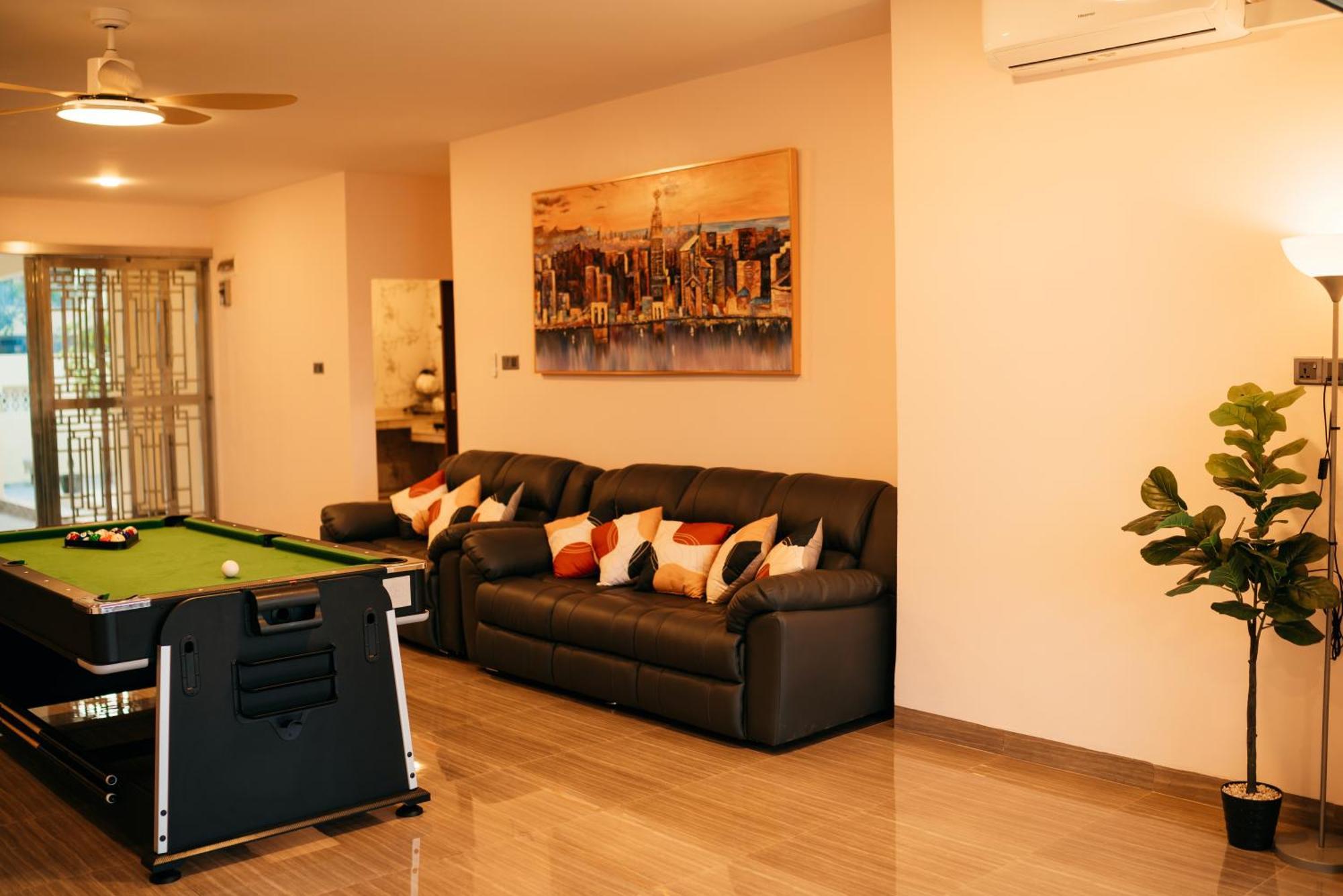 Canoe And Fishing , Free Pickup Villa Batam Exterior photo