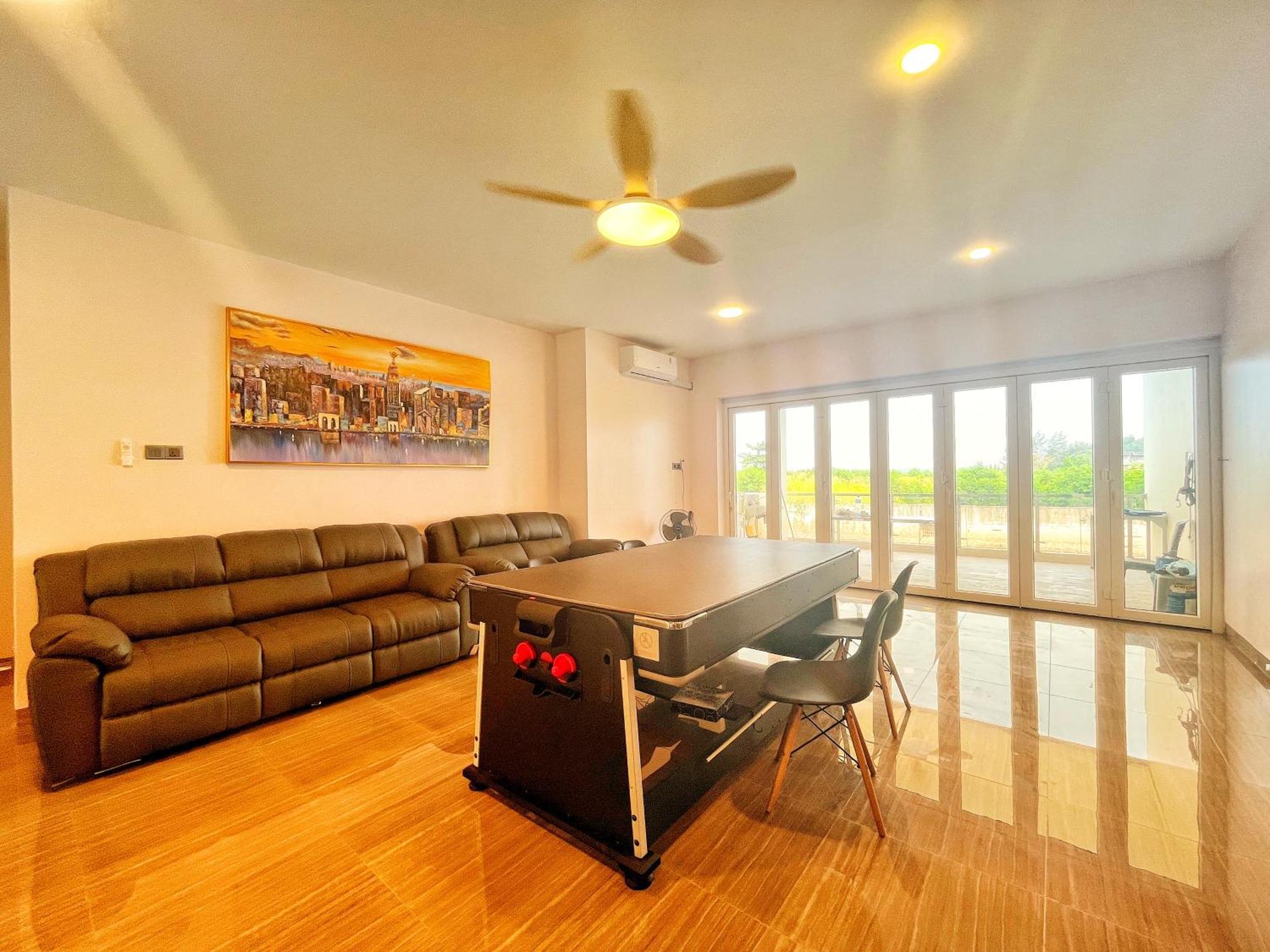 Canoe And Fishing , Free Pickup Villa Batam Room photo